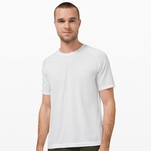 Lululemon XL Metal Vent Tech Short Sleeve 2.0 White 🤍